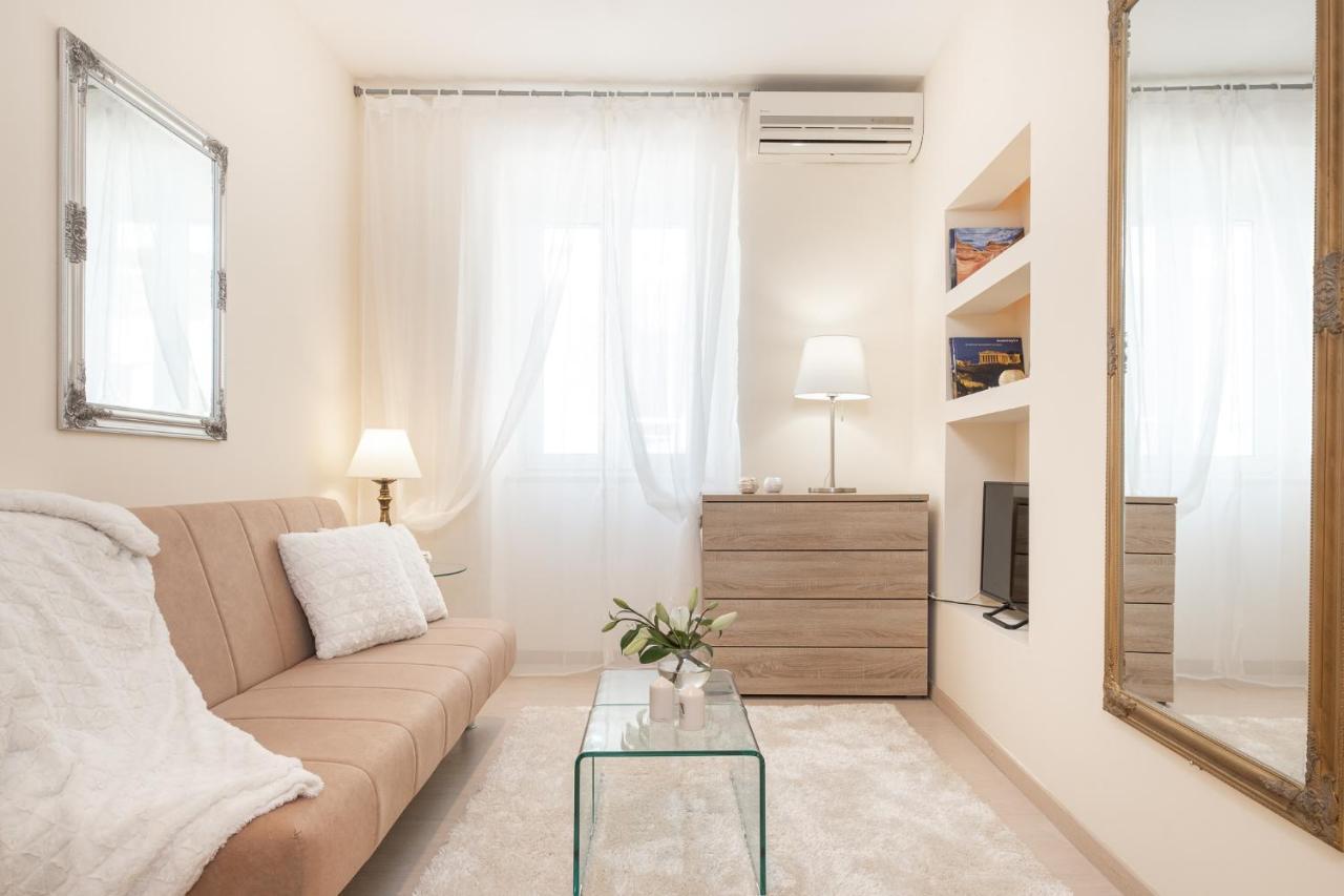 Nadiona Suites Red & Cream Corfu  Exterior photo